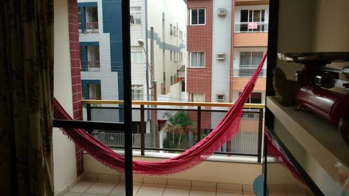 Apartamento Quadra Praia Com Vista Mar กวาราปารี ภายนอก รูปภาพ